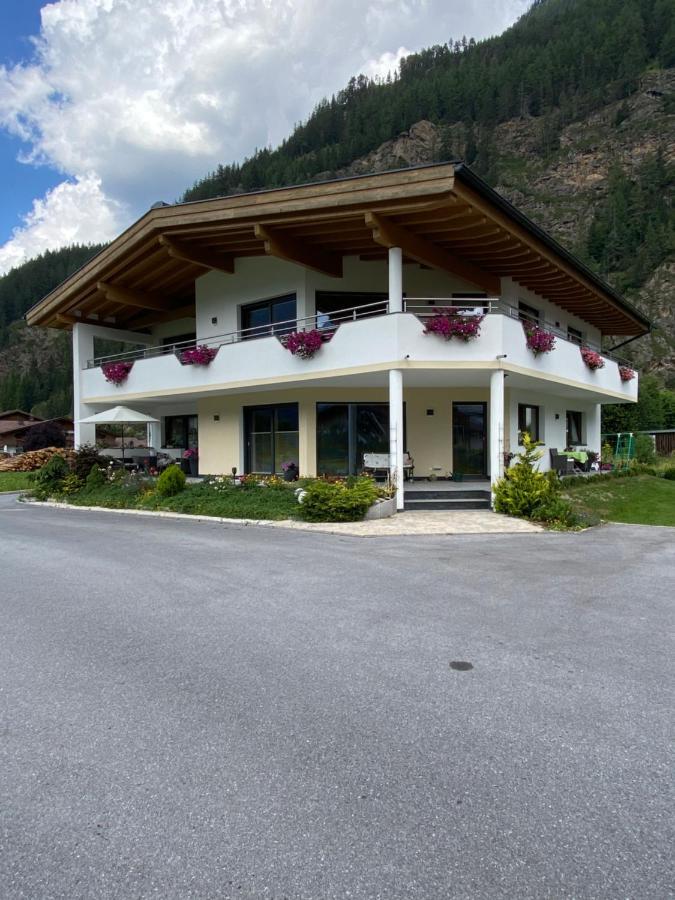 Apartmán Apart Adlerblick Längenfeld Exteriér fotografie